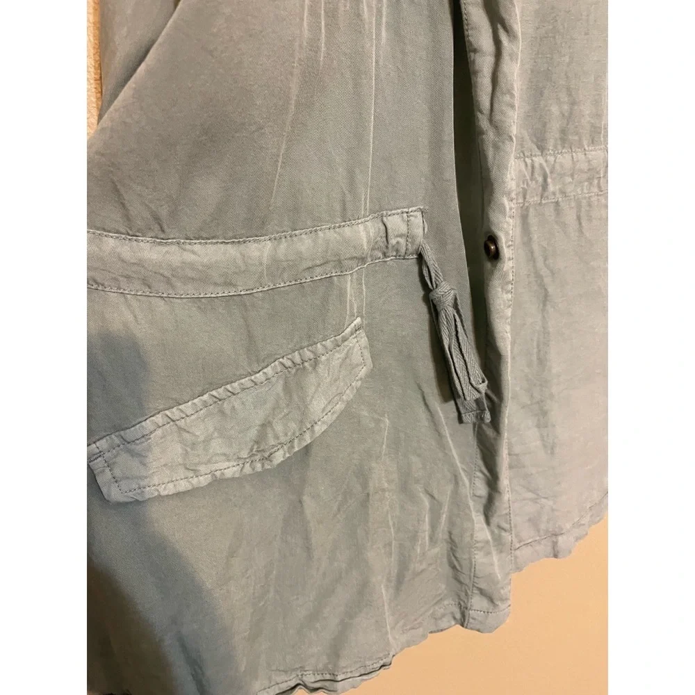 Jacket - Picture 6 of 6